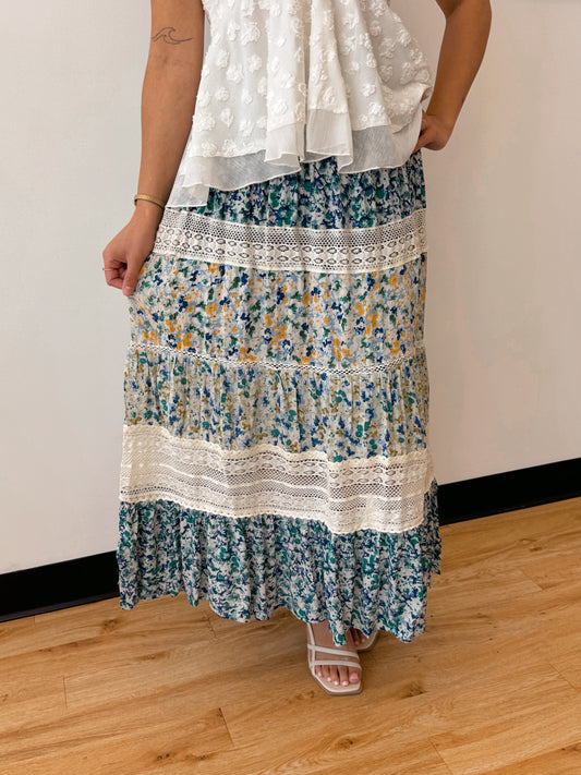 Tiered Lace & Floral Skirt